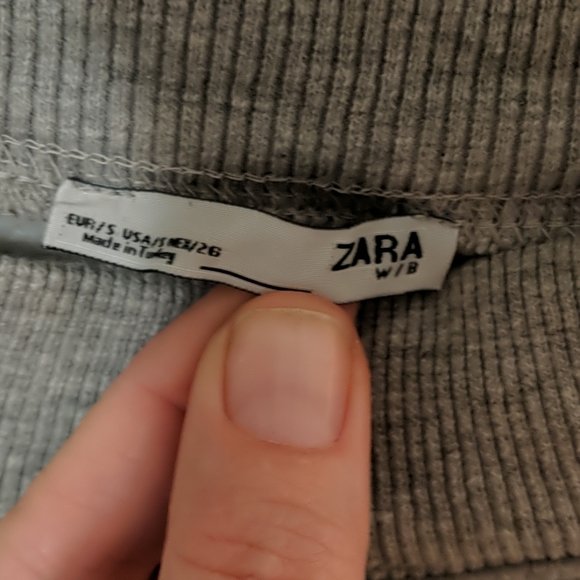 Zara grey sweatshirt with fuzzy pocket - Picture 3 of 6